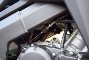 CBR125Rクラッチワイヤー